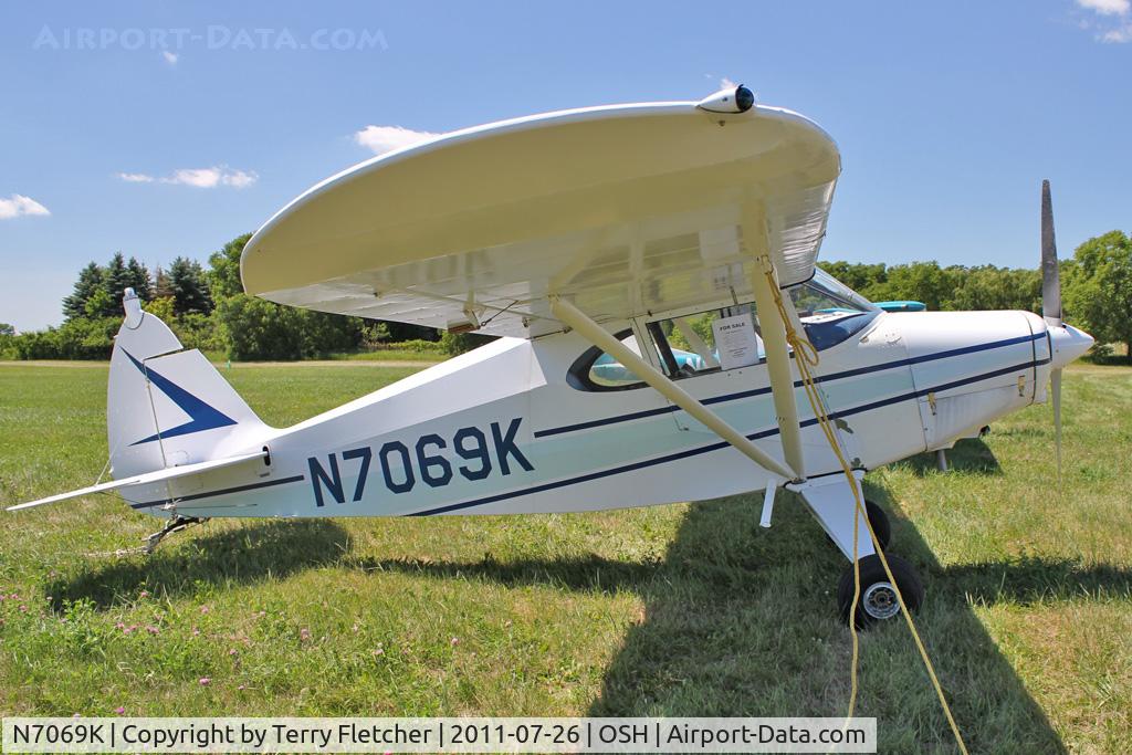 N7069K, 1950 Piper PA-20 Pacer C/N 20-174, At 2011 Oshkosh