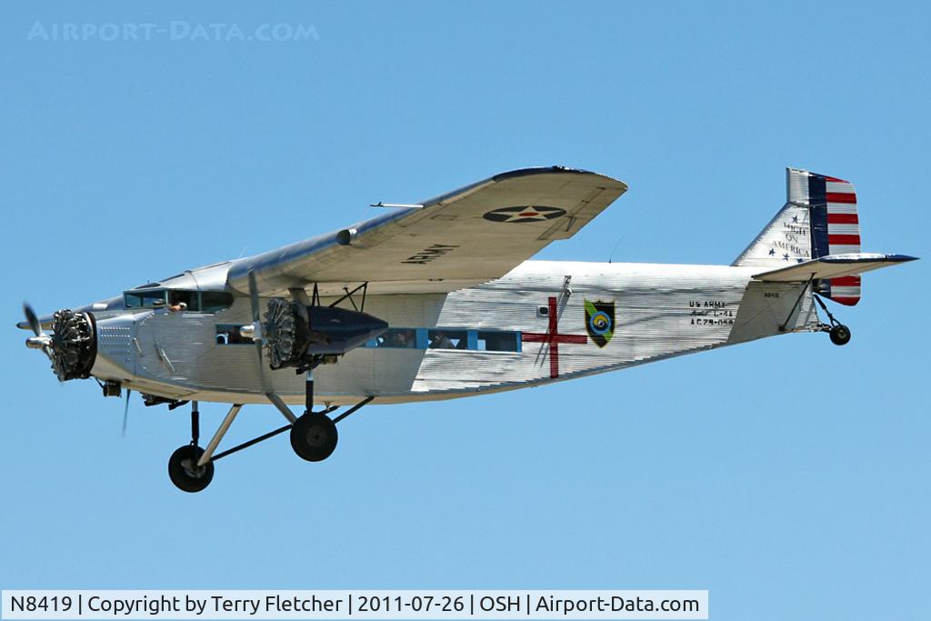 N8419, 1929 Ford 5-AT-C Tri-Motor C/N 58, at 2011 Oshkosh