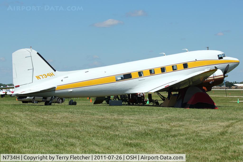 N734H, 1942 Douglas DC-3 (C-47-DL) C/N 4727, at 2011 Oshkosh