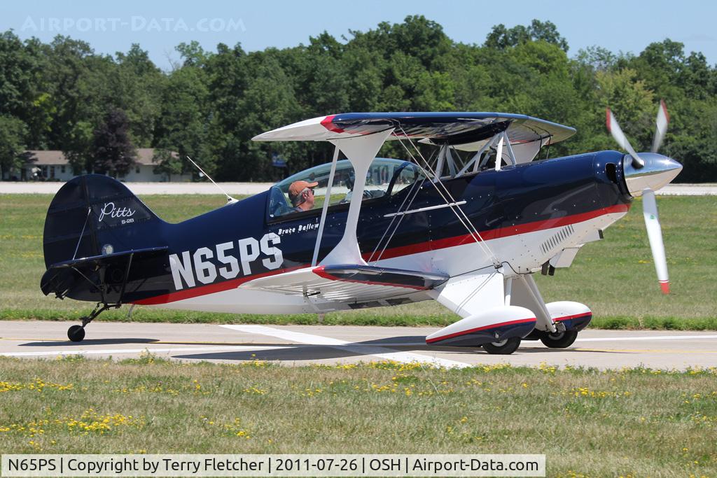 N65PS, 1993 Aviat Pitts S-2B Special C/N 5275, at 2011 Oshkosh