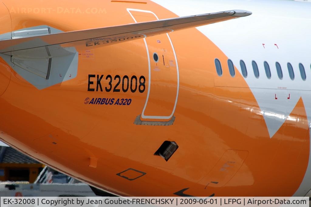 EK-32008, 1992 Airbus A320-211 C/N 229, to Erevan