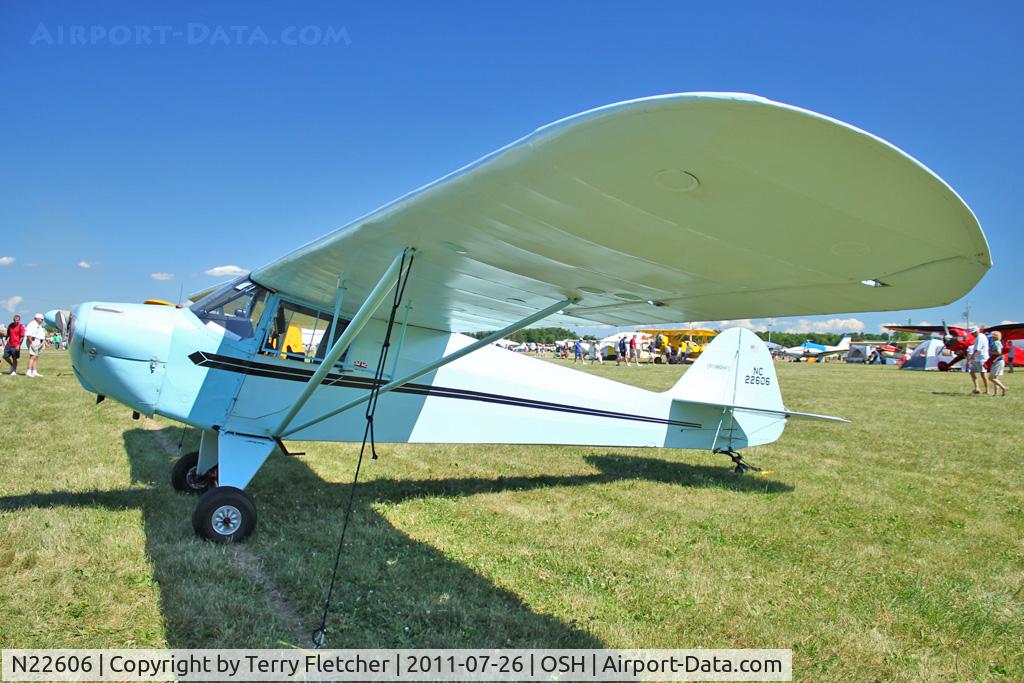 N22606, 1939 Taylorcraft BL C/N 1247, At 2011 Oshkosh