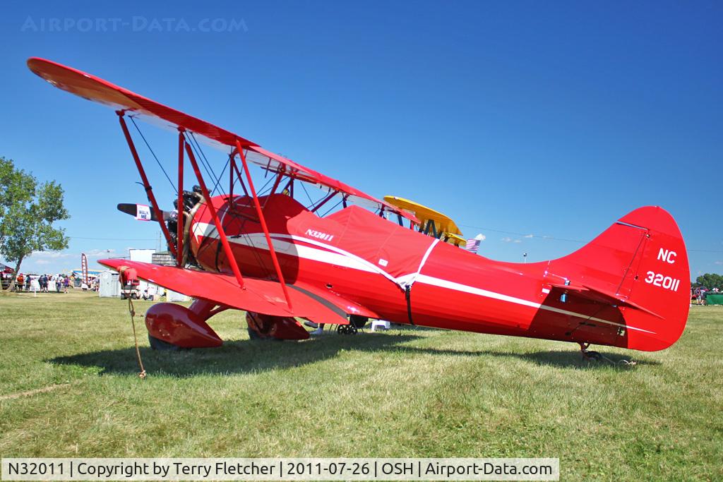 N32011, 1941 Waco UPF-7 C/N 5642, At 2011 Oshkosh