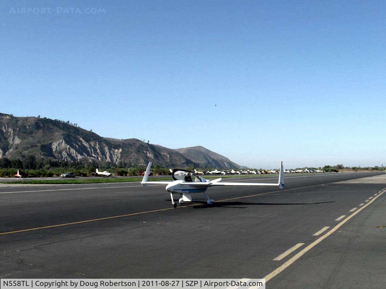 N558TL, 1989 Rutan Long-EZ C/N 1838L, 1989 Lally LONG EZ, Lycoming O-320 pusher, taxi