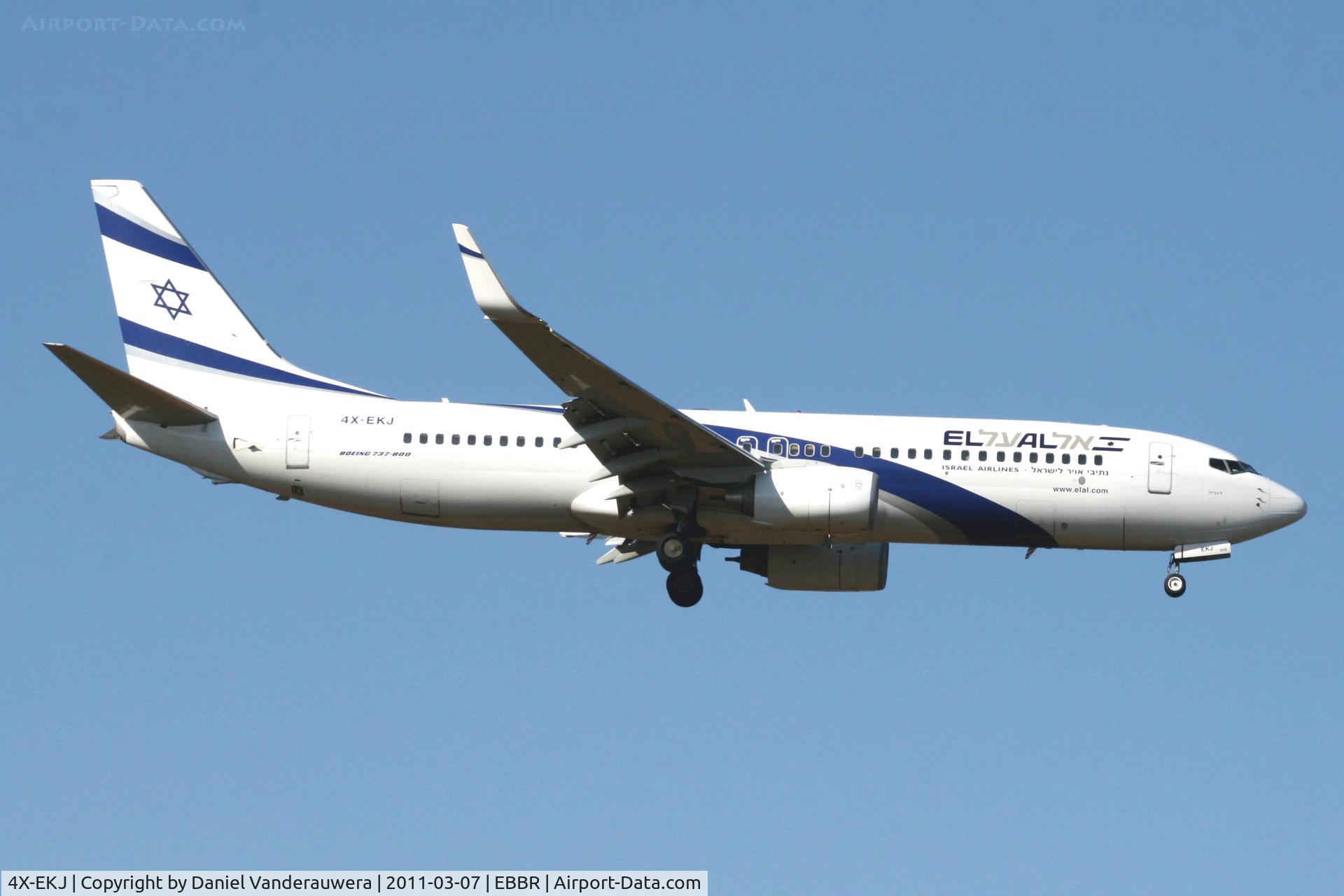 4X-EKJ, 2009 Boeing 737-85P C/N 35486, Arrival of flight LY331 to RWY 02