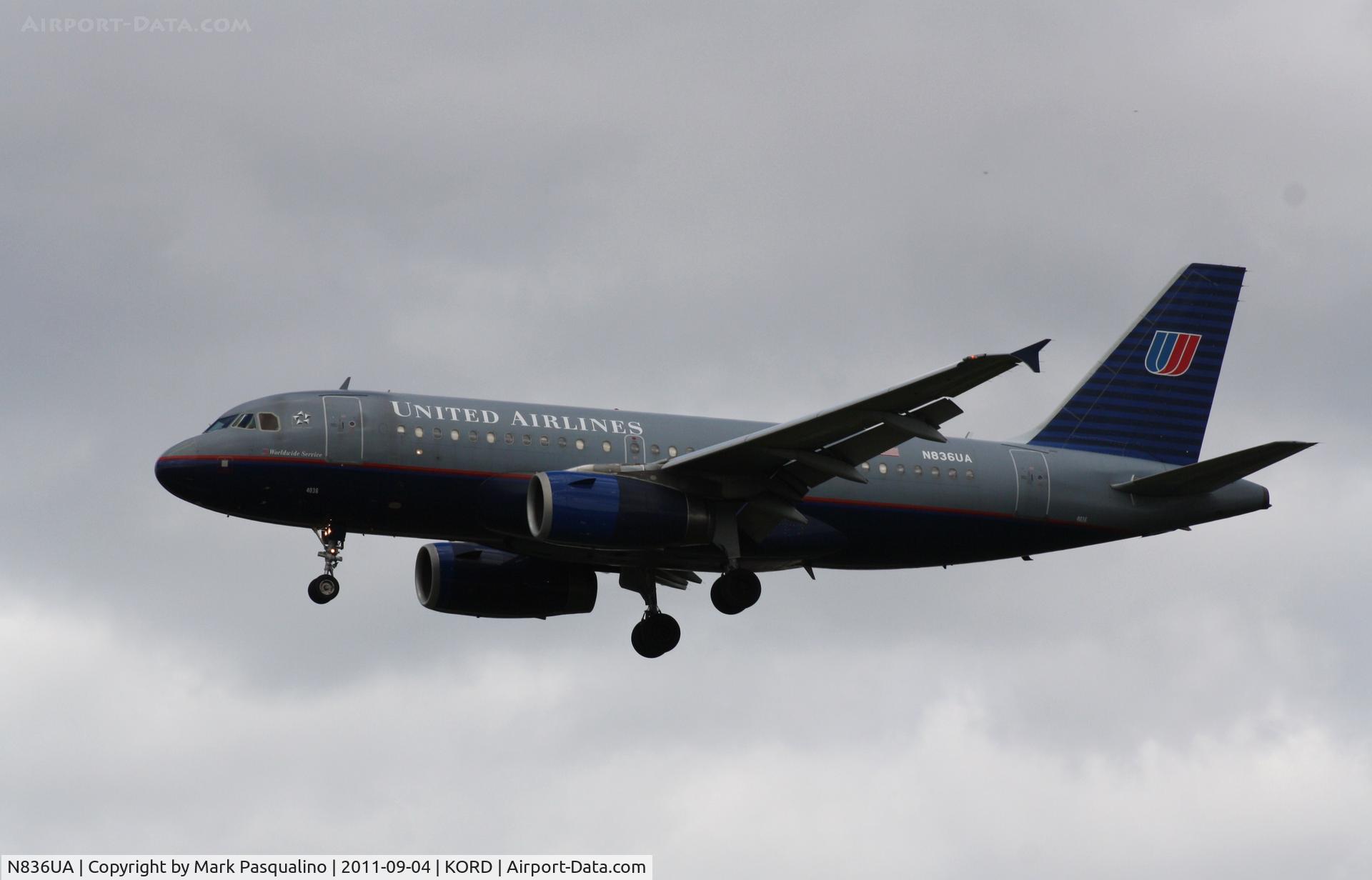 N836UA, 2001 Airbus A319-131 C/N 1460, Airbus A319