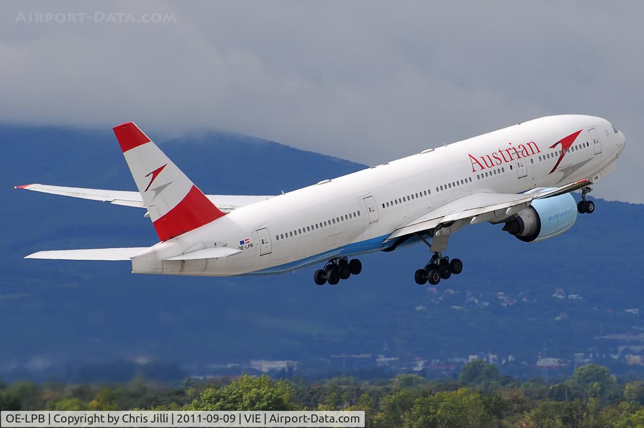 OE-LPB, 1998 Boeing 777-2Z9/ER C/N 28699, Austrian Airlines