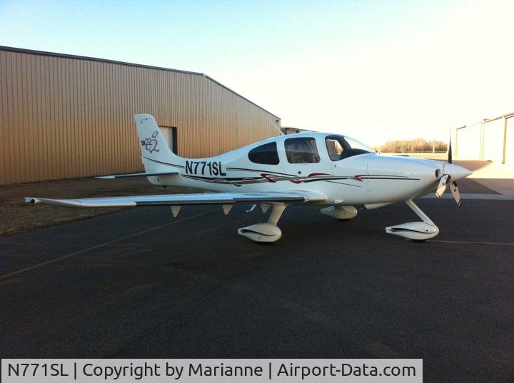 N771SL, 2005 Cirrus SR22 C/N 1405, N771SL