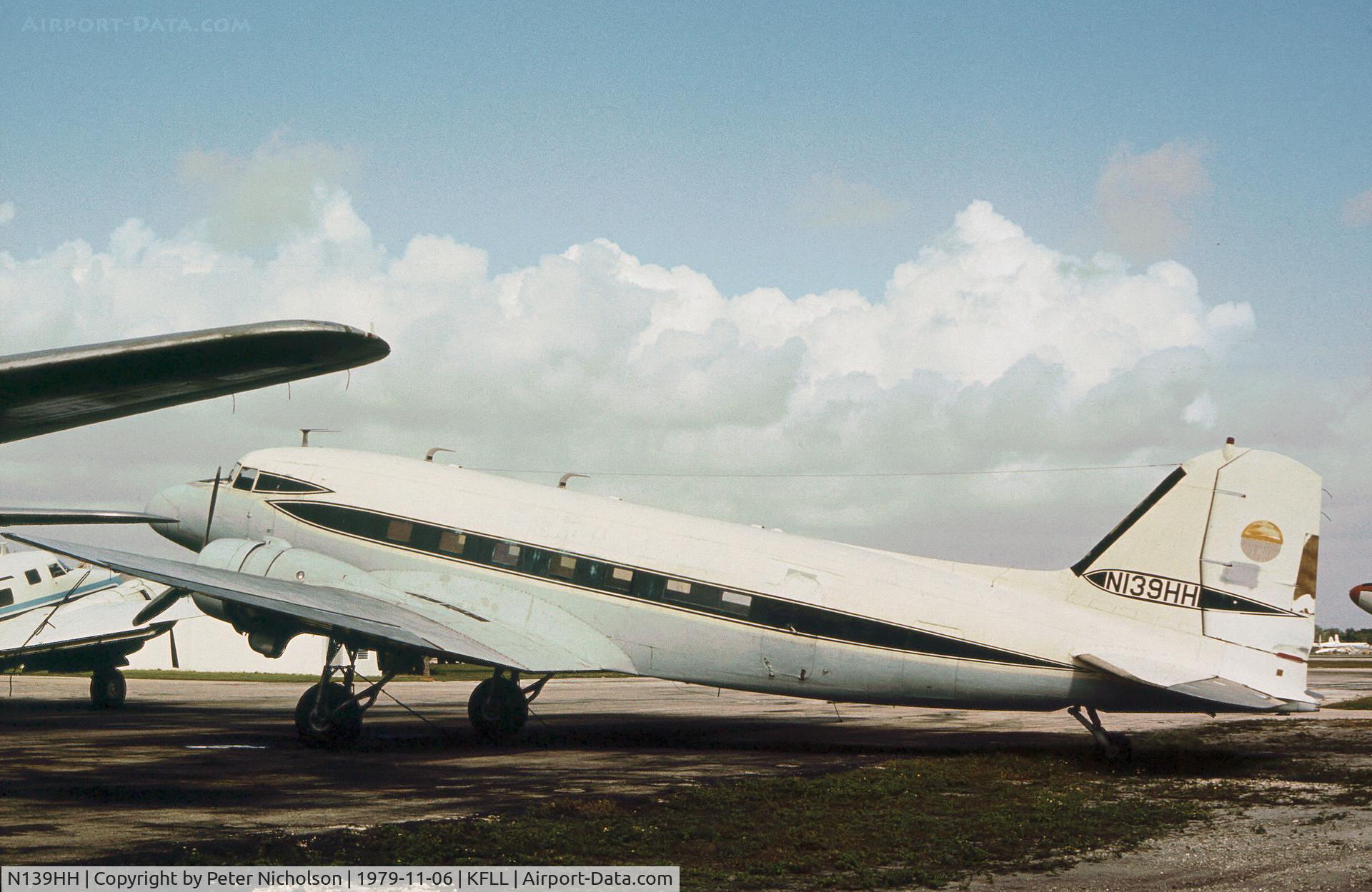 N139HH, 1941 Douglas DC3C C/N 4112, Douglas DC-3C as seen at Fort Lauderdale in November 1979.