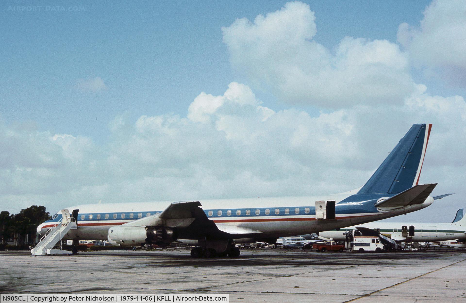 N905CL, 1960 Douglas DC-8-31 C/N 45274, Another view of this DC-8-31 as seen at Fort Lauderdale in November 1979.