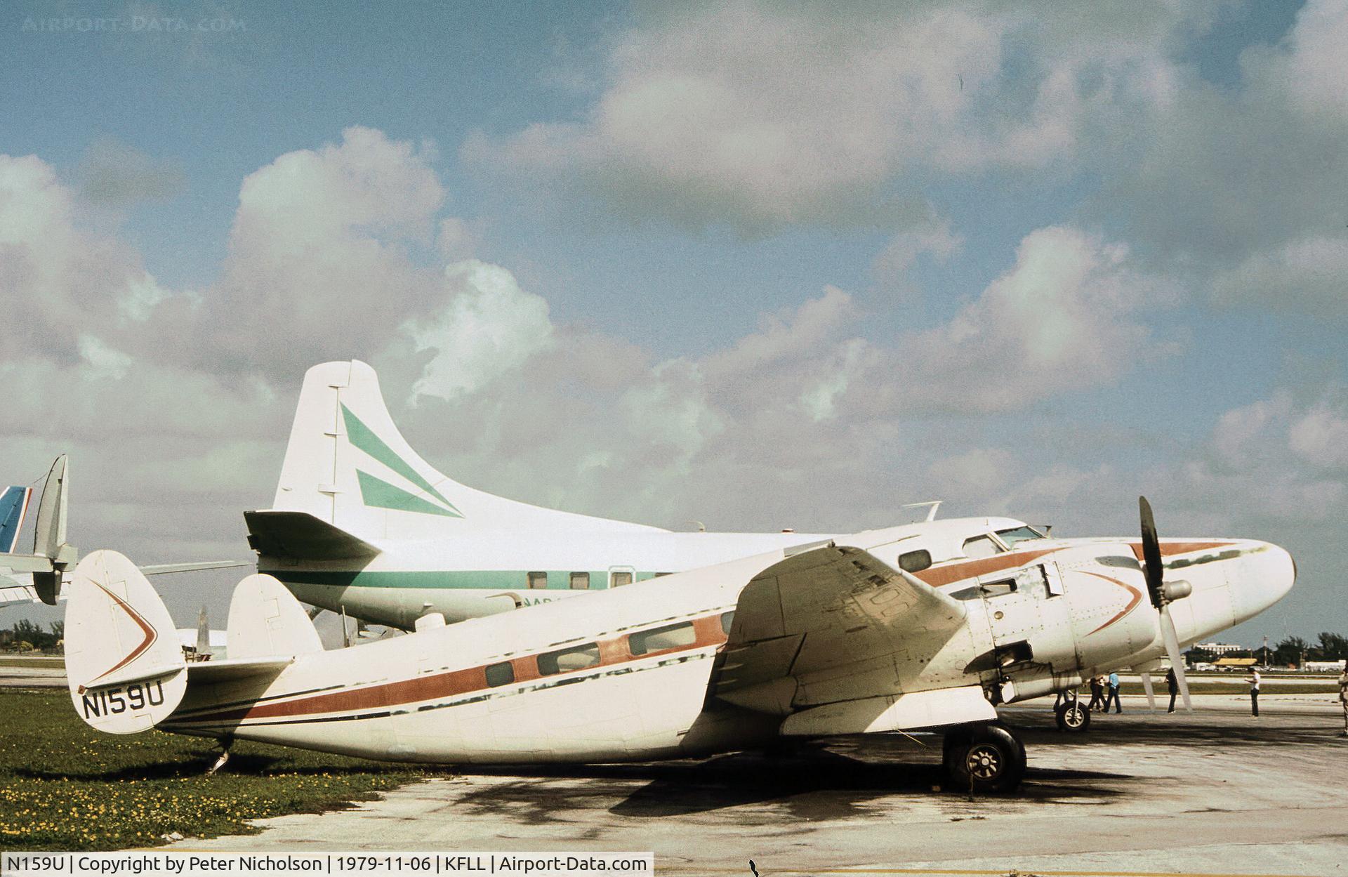 N159U, Lockheed PV-1 Ventura C/N 237-5378, PV-1 Ventura ex USN Bu.33369 as seen at Fort Lauderdale in November 1979.