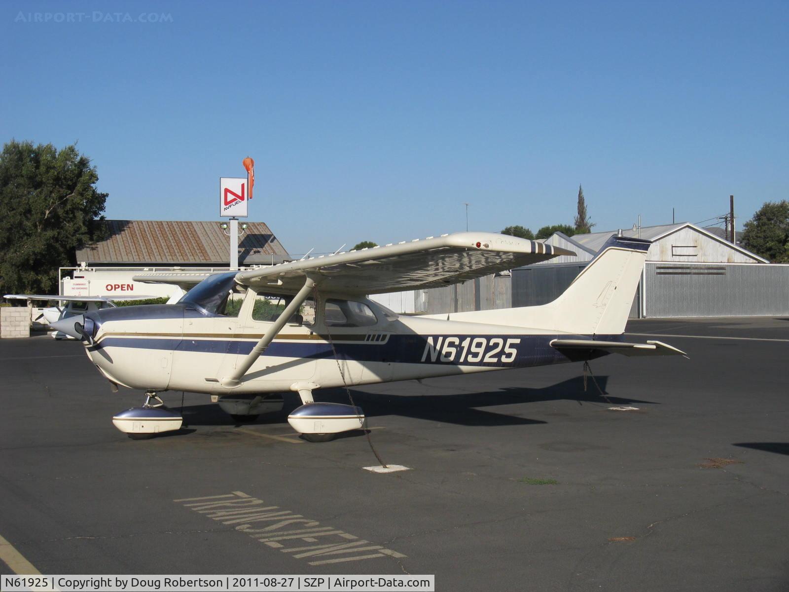 N61925, 1975 Cessna 172M C/N 17264890, 1975 Cessna 172M SKYHAWK, Lycoming O-320-E2D 150 Hp, wing Micro vortex generators mod