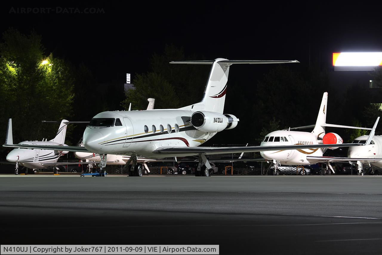 N410UJ, 1981 Gulfstream American G-1159A Gulfstream III C/N 320, Private