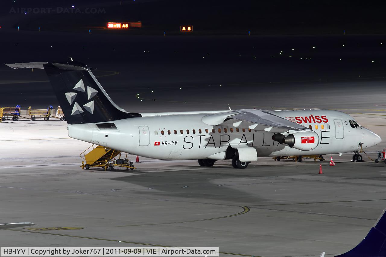 HB-IYV, 2000 British Aerospace Avro 146-RJ100 C/N E3377, Swiss