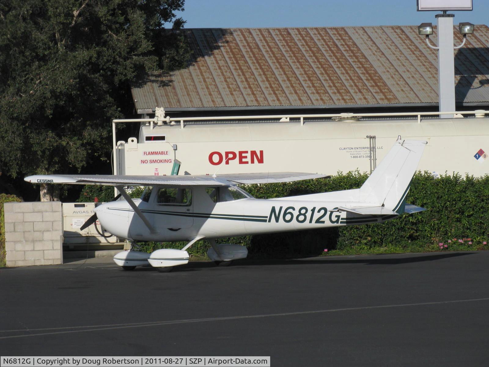 N6812G, 1970 Cessna 150L C/N 15072312, 1970 Cessna 150L, Continental O-200 100 Hp, refueling far from Florida home