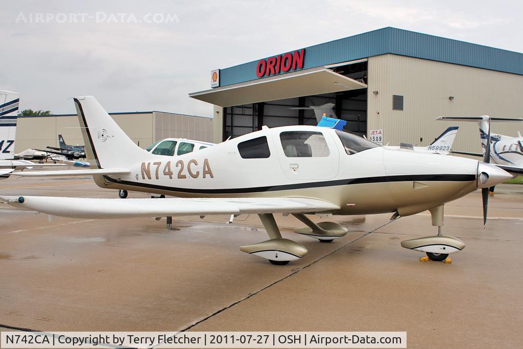 N742CA, 2007 Columbia Aircraft Mfg LC42-550FG C/N 42544, At 2011 Oshkosh
