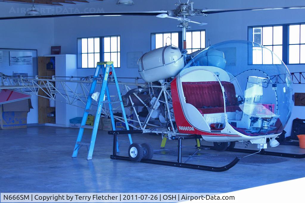 N666SM, Bell 47G-3B-1 Sioux C/N 3533, At 2011 Oshkosh