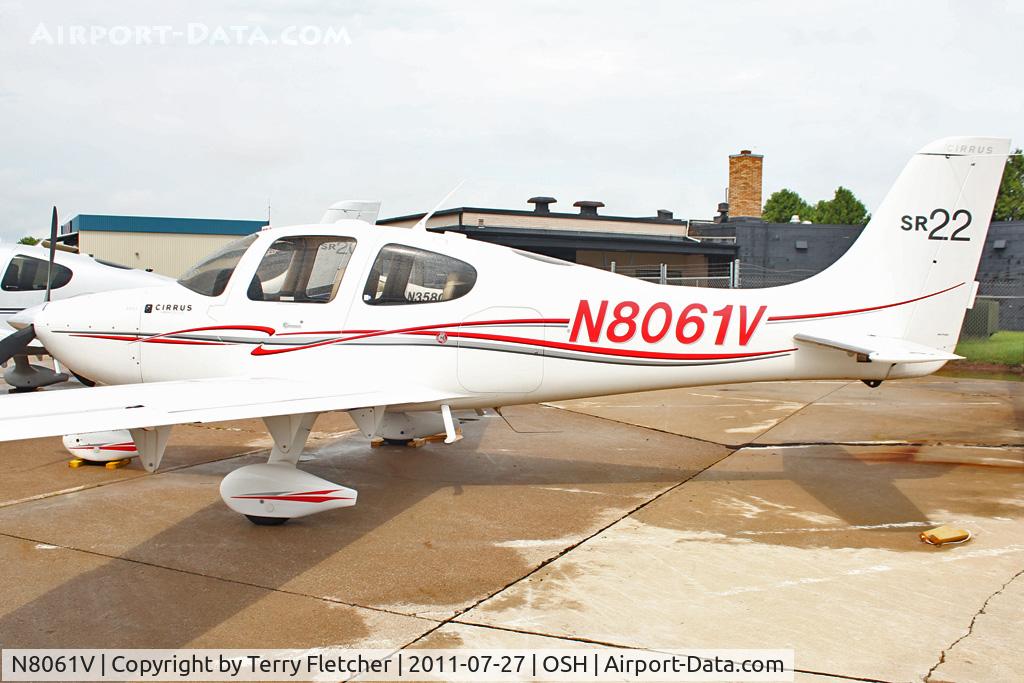 N8061V, 2003 Cirrus SR22 C/N 0649, at 2011 Oshkosh