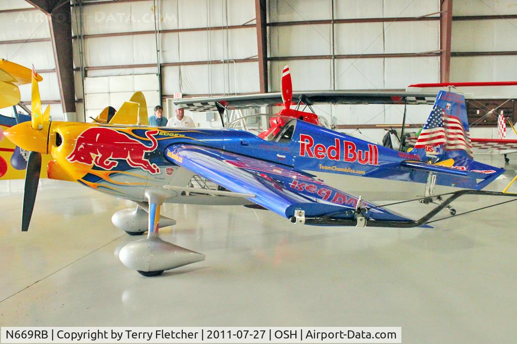 N669RB, 2000 Zivko Edge 540 C/N 0027, At 2011 Oshkosh
