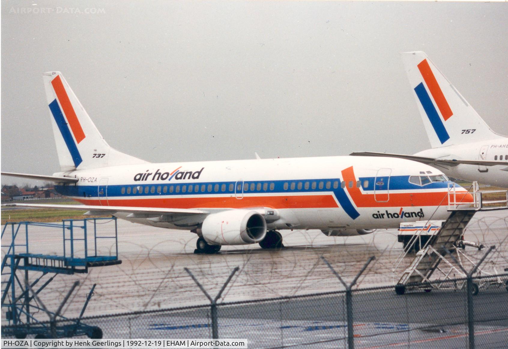 PH-OZA, 1987 Boeing 737-3L9 C/N 23718, Air Holland