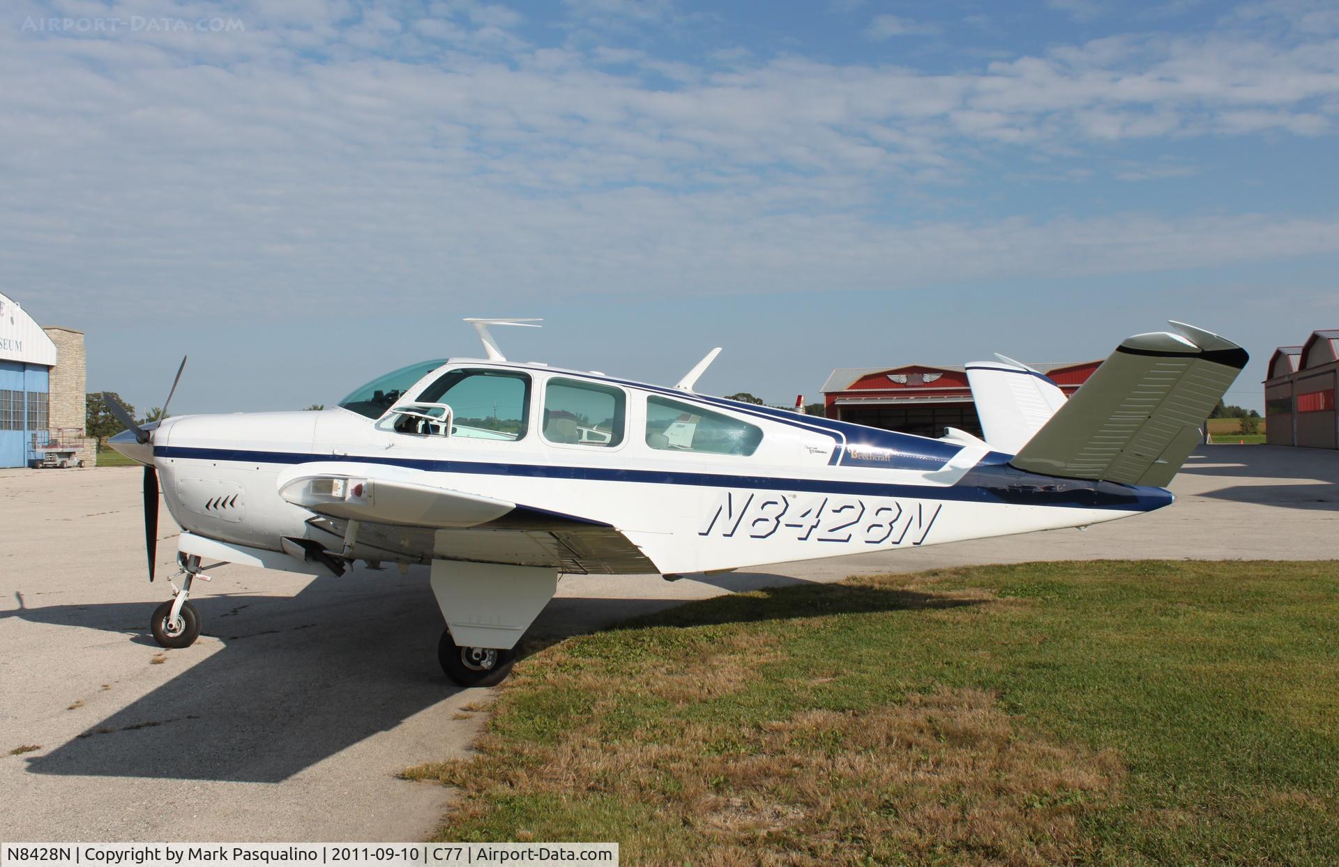 N8428N, 1968 Beech V35A Bonanza C/N D-8788, Beech V35A