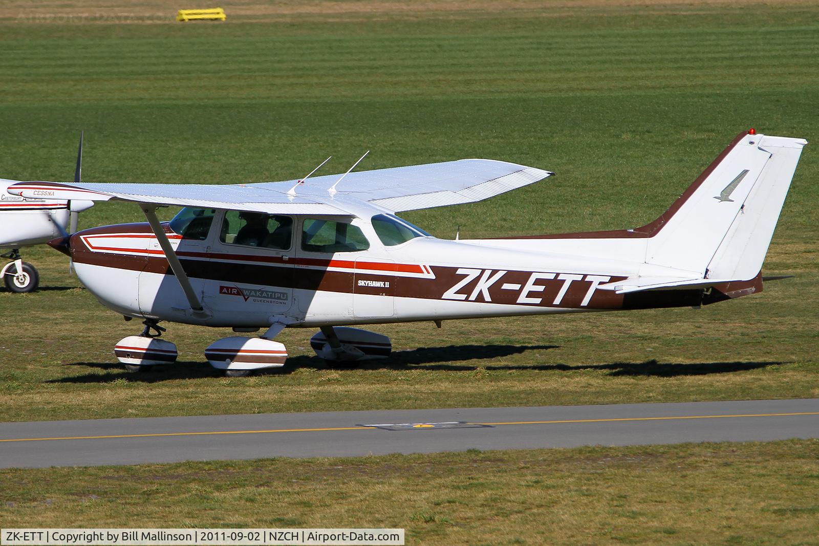 ZK-ETT, Cessna 172P C/N 17274937, a southern visitor
