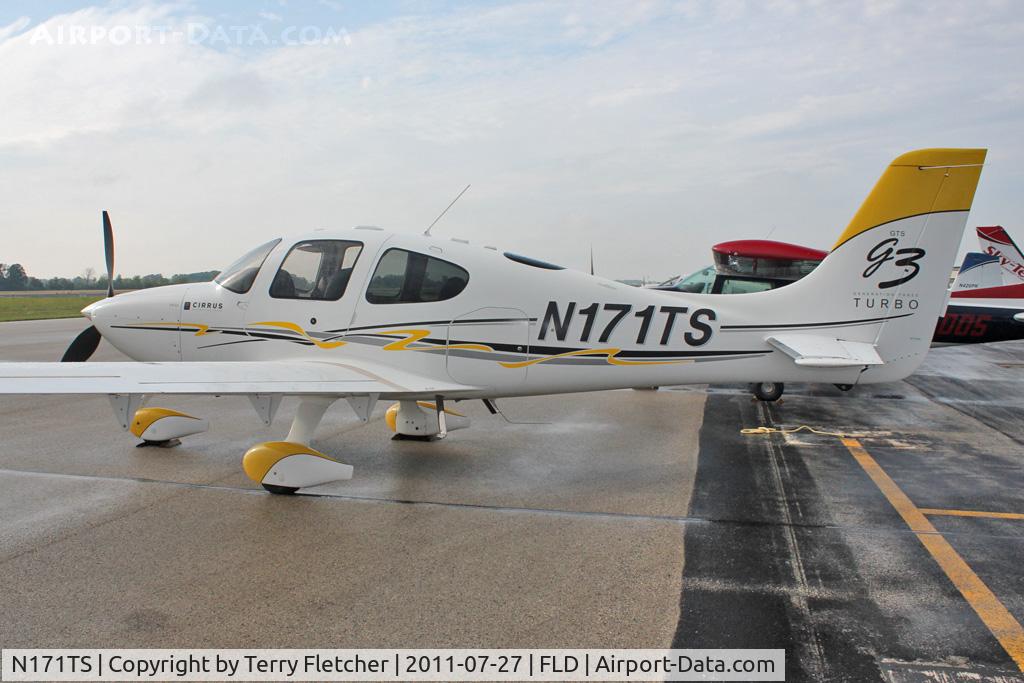 N171TS, 2008 Cirrus SR22 G3 GTS Turbo C/N 2900, At Fond Du Lac WI - during 2011 Oshkosh week