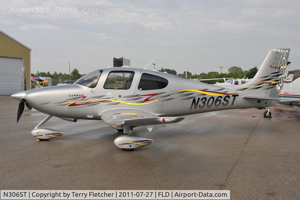 N306ST, 2006 Cirrus SR22-g2 Turbo 3000 C/N 2247, At Fond Du Lac WI - during 2011 Oshkosh week