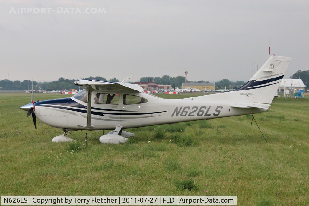 N626LS, 2005 Cessna T182T Turbo Skylane C/N T18208405, At Fond Du Lac WI - during 2011 Oshkosh week