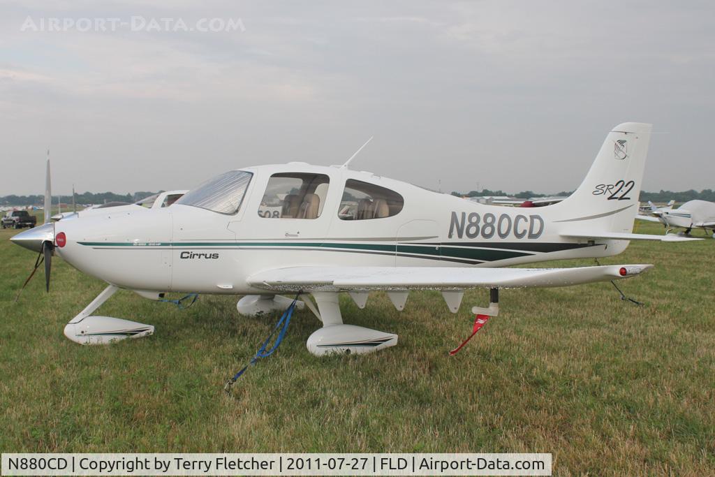 N880CD, 2002 Cirrus SR22 C/N 0300, At Fond Du Lac WI - during 2011 Oshkosh week