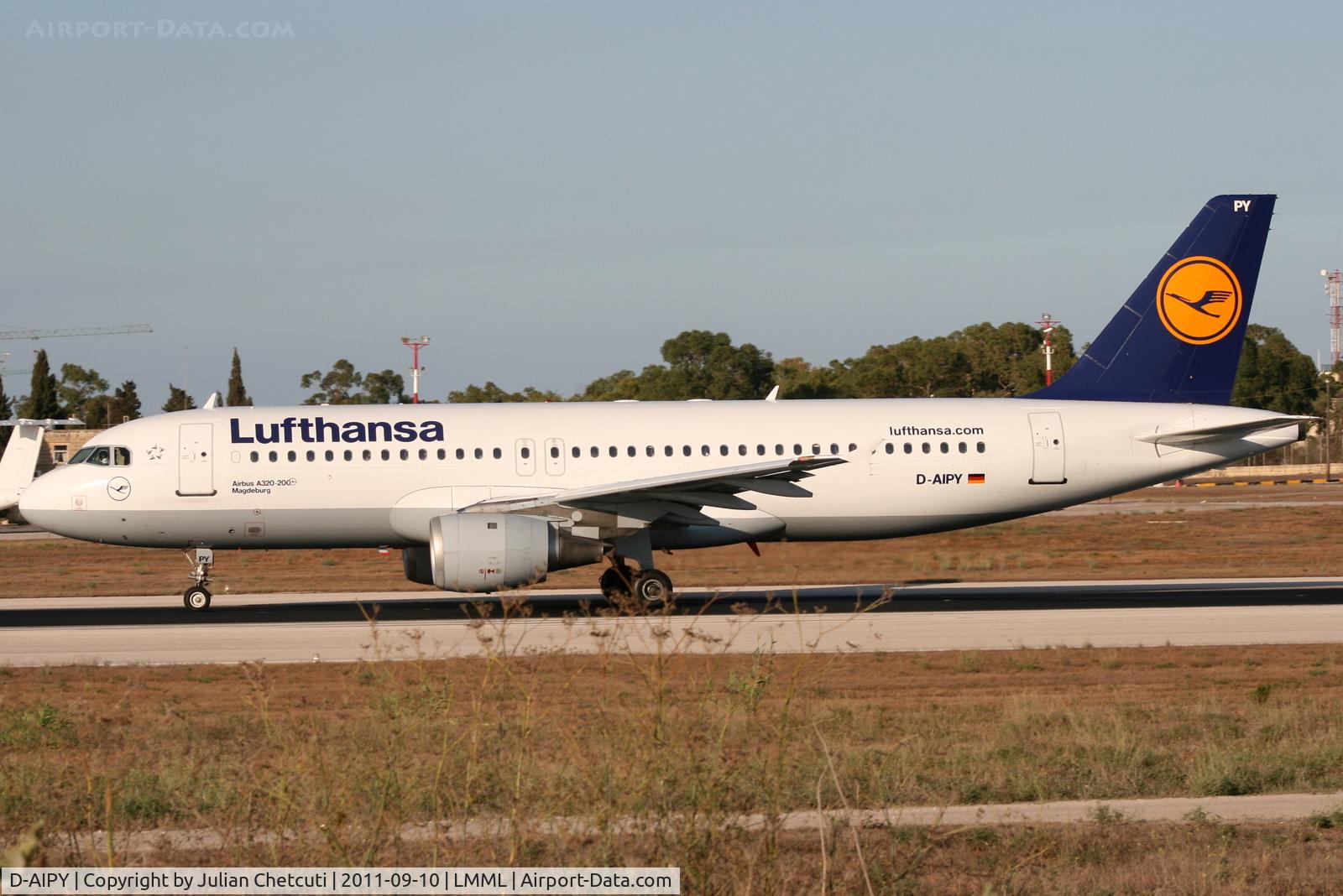 D-AIPY, 1991 Airbus A320-211 C/N 161, Taxiing to Runway 13