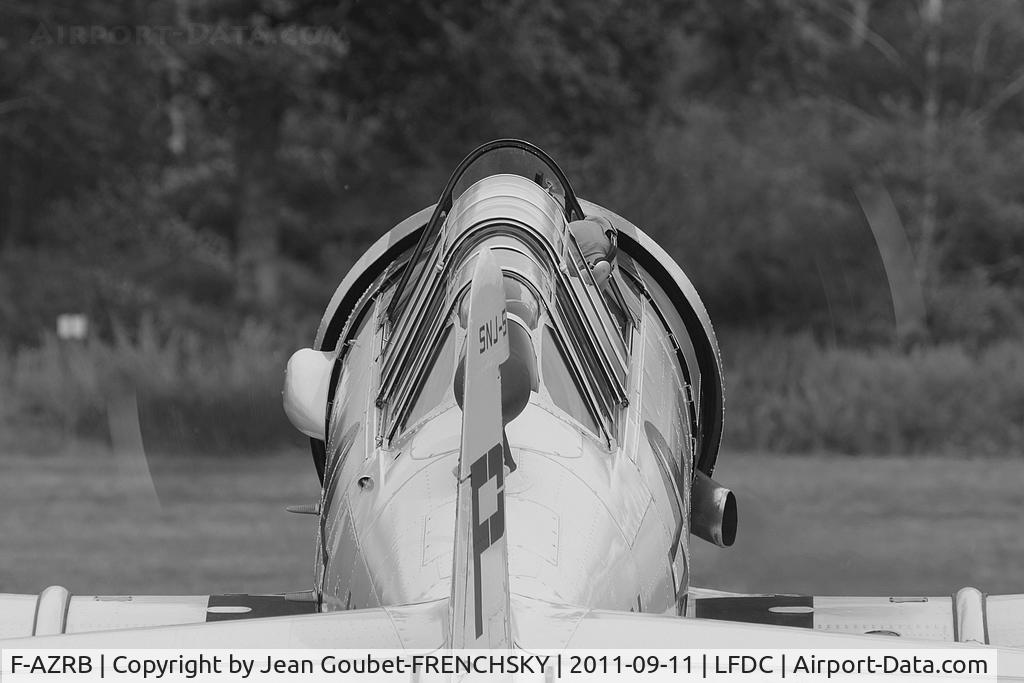 F-AZRB, North American SNJ-5 Texan Texan C/N 88-17955, meeting aérien