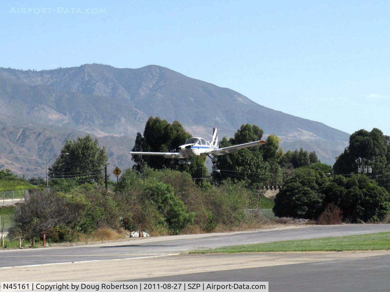 N45161, 1978 Gulfstream American Corp AA-5B C/N AA5B1024, 1978 Gulfstream American AA-5B TIGER, Lycoming O&VO-360 180 Hp, on final Rwy 22