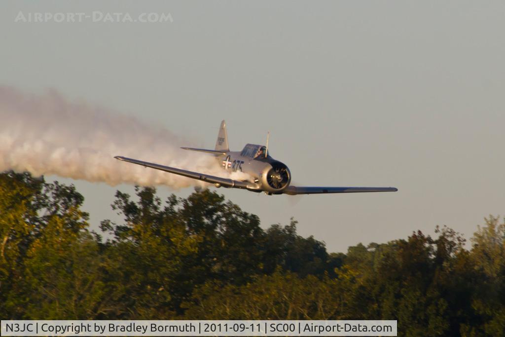N3JC, 1943 North American SNJ-5C Texan Texan C/N 88-14913, Triple Tree Fly-In 2011