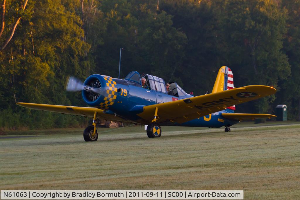 N61063, 1944 Consolidated Vultee BT-13B (SNV-2) C/N 79-1023, Triple Tree Fly-In 2011