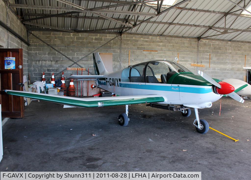 F-GAVX, Robin DR-400-180R Regent C/N 1281, Hangared...