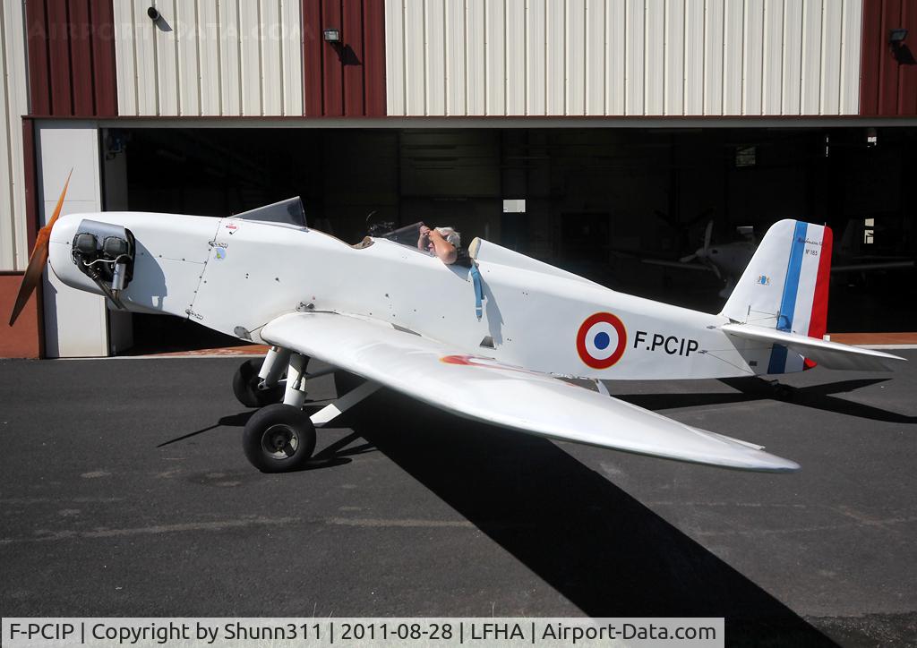 F-PCIP, Mauboussin M-123 C/N 183, Coming from flight...