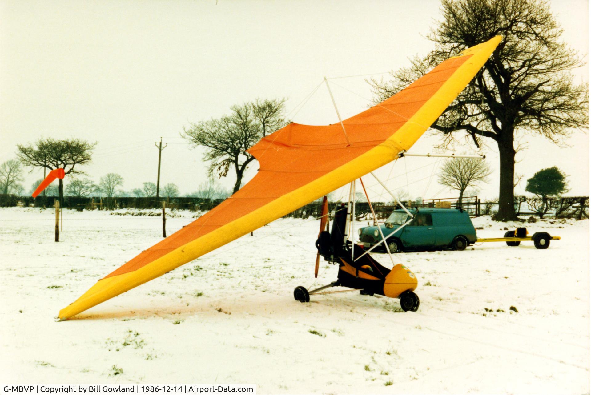 G-MBVP, Flexiform Sky Sails STRIKER/TRI-FLYER 330 C/N PMW-01, Mainair Tri-flyer fitted wit a single striker wing erected in about 15 minutes, easy to fly 6 gallon tank giving about 4 hours flying. maximun speed about 60
