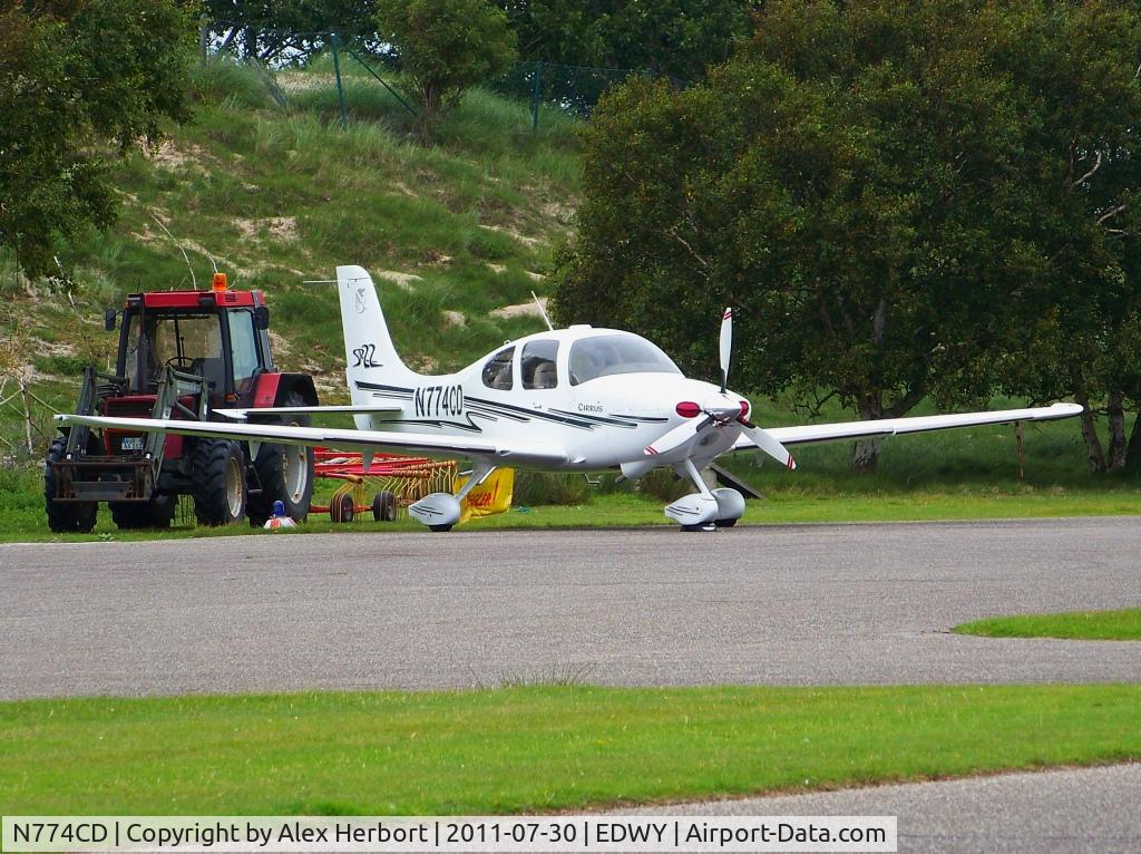 N774CD, 2003 Cirrus SR22 C/N 0786, [Kodak Z812IS]