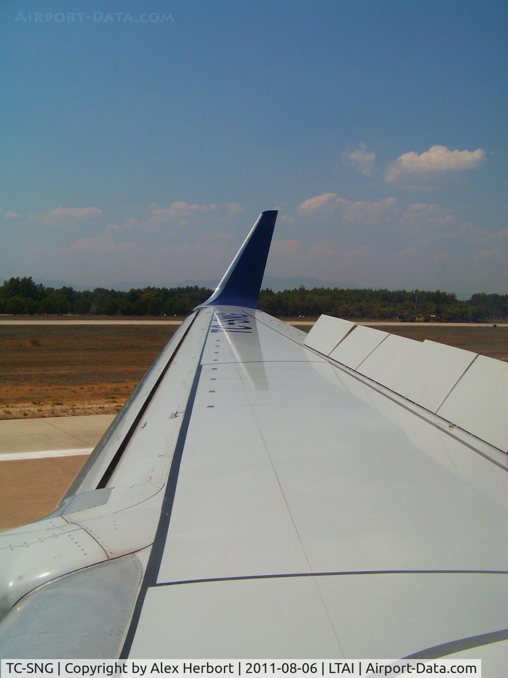 TC-SNG, 2008 Boeing 737-8HC C/N 36530, [Kodak Z812IS]
