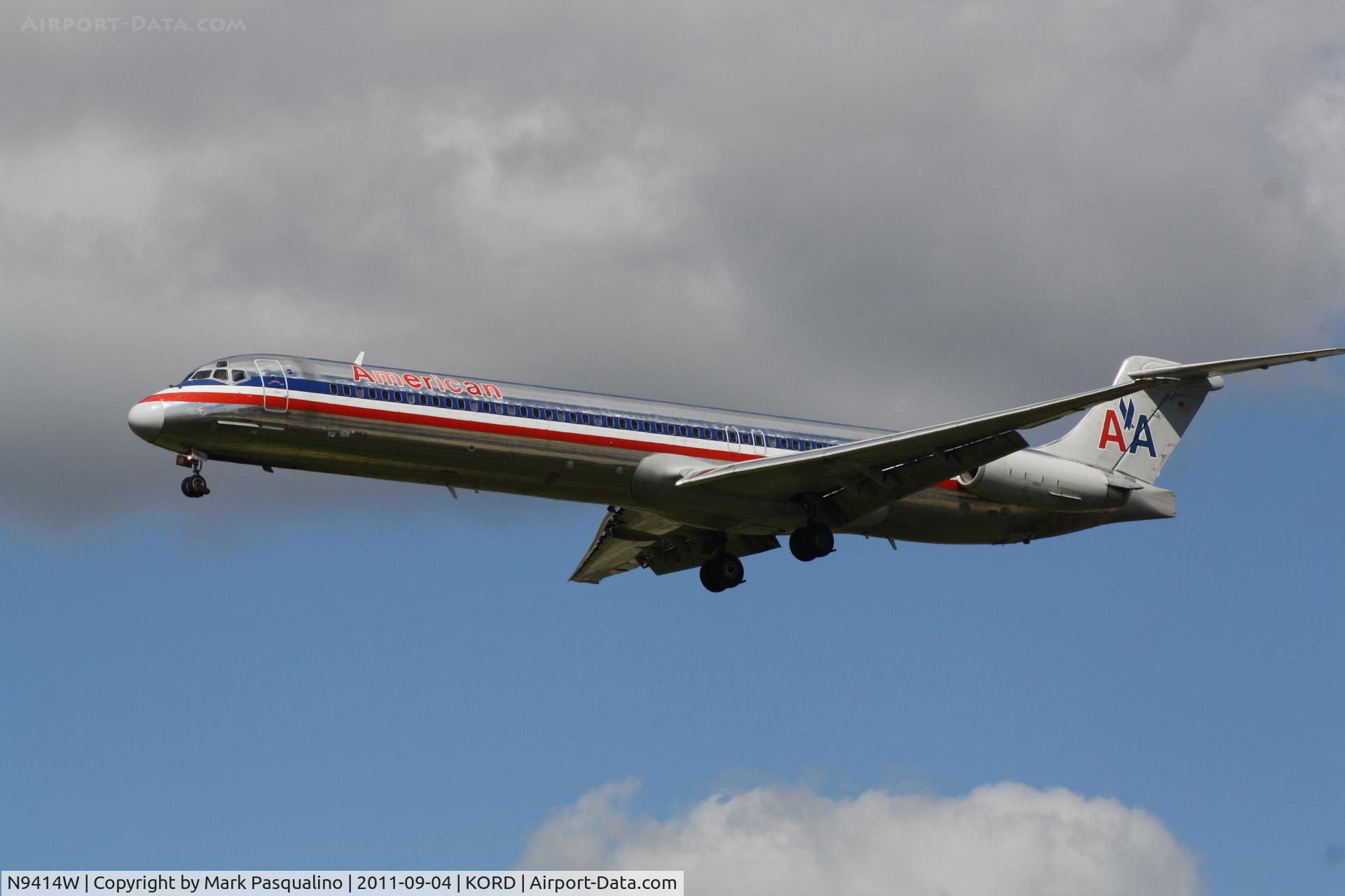 N9414W, 1995 McDonnell Douglas MD-83 (DC-9-83) C/N 53189, MD-83