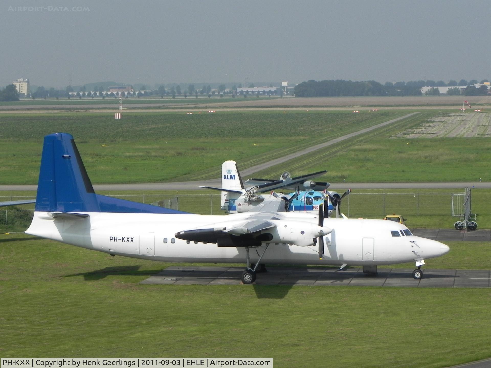 PH-KXX, 1992 Fokker 50 C/N 20262, Denim Air