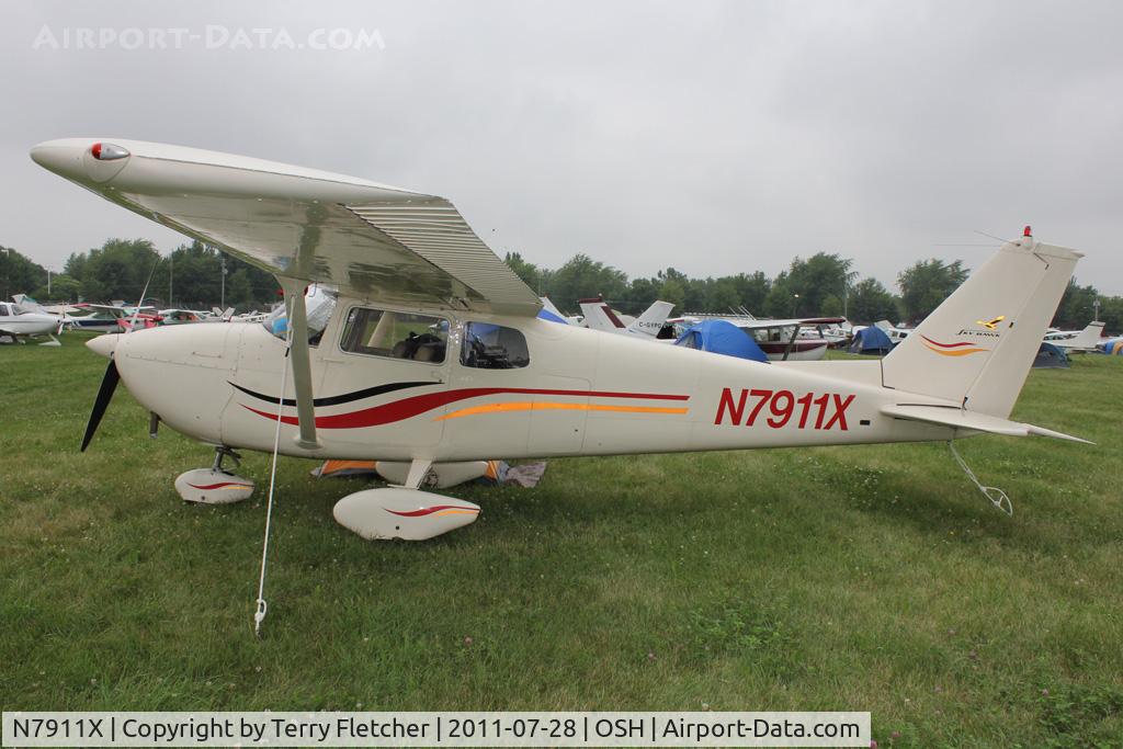 N7911X, 1961 Cessna 172B C/N 17248411, Aircraft in the camping areas at 2011 Oshkosh