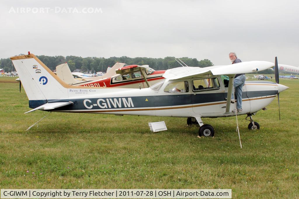 C-GIWM, 1977 Cessna R172K Hawk XP C/N R1722436, Aircraft in the camping areas at 2011 Oshkosh