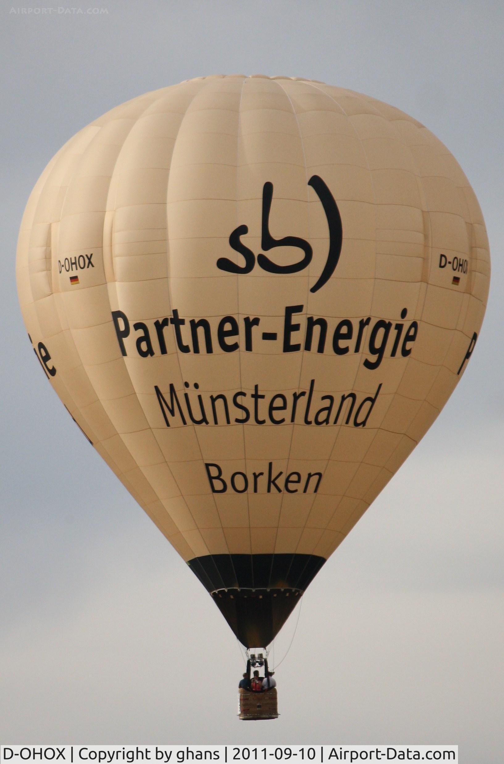 D-OHOX, 2003 Thunder & Colt Ax8-105 C/N 10439, WIM 2011
Partner-Energie Münsterland Borken