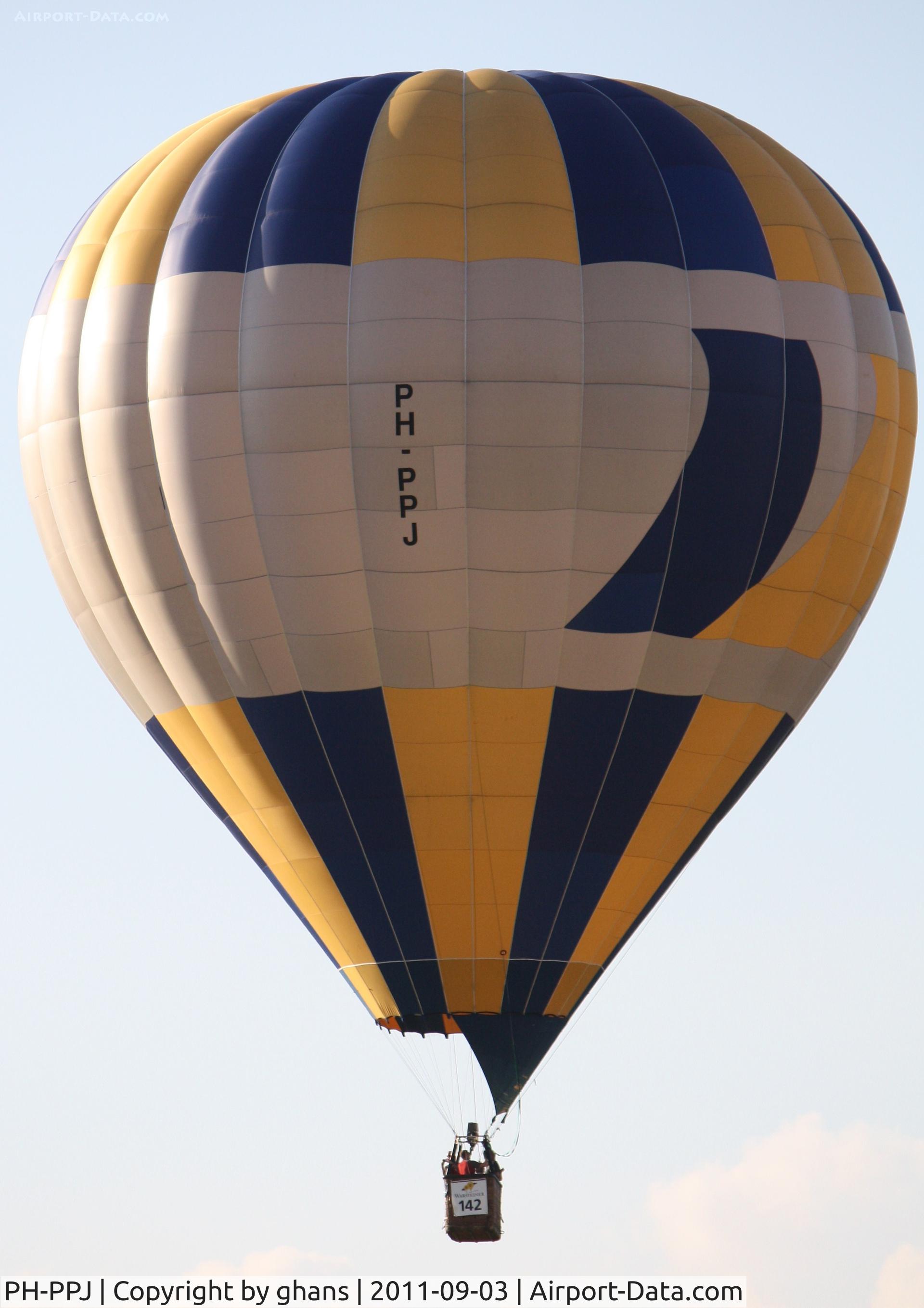 PH-PPJ, Kubicek BB42 Z C/N 251, WIM 2011