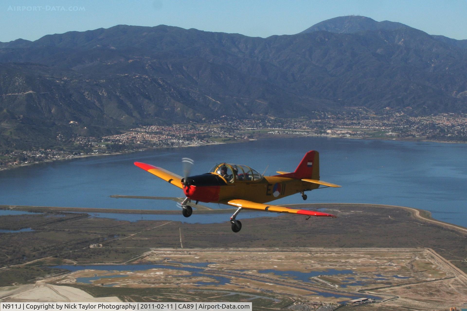 N911J, 1986 Fokker S-11-1 C/N E-11, Over Lake Elsinore