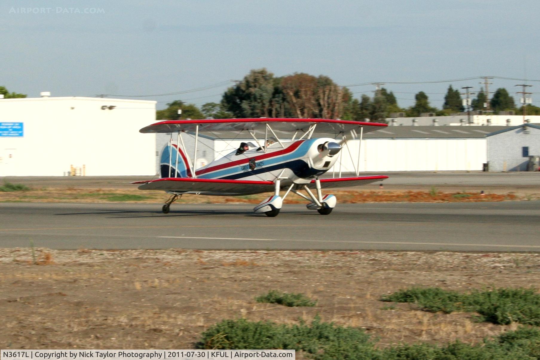 N3617L, 1978 Great Lakes 2T-1A-2 Sport Trainer C/N 0815, Landing Rwy 24