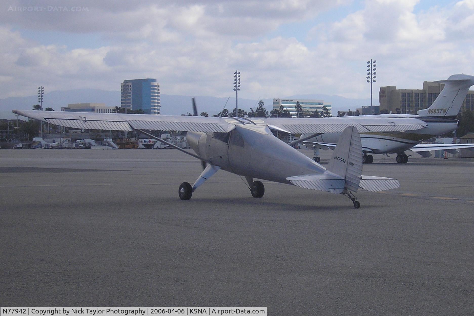 N77942, 1946 Luscombe 8A C/N 3669, In the midfield run up