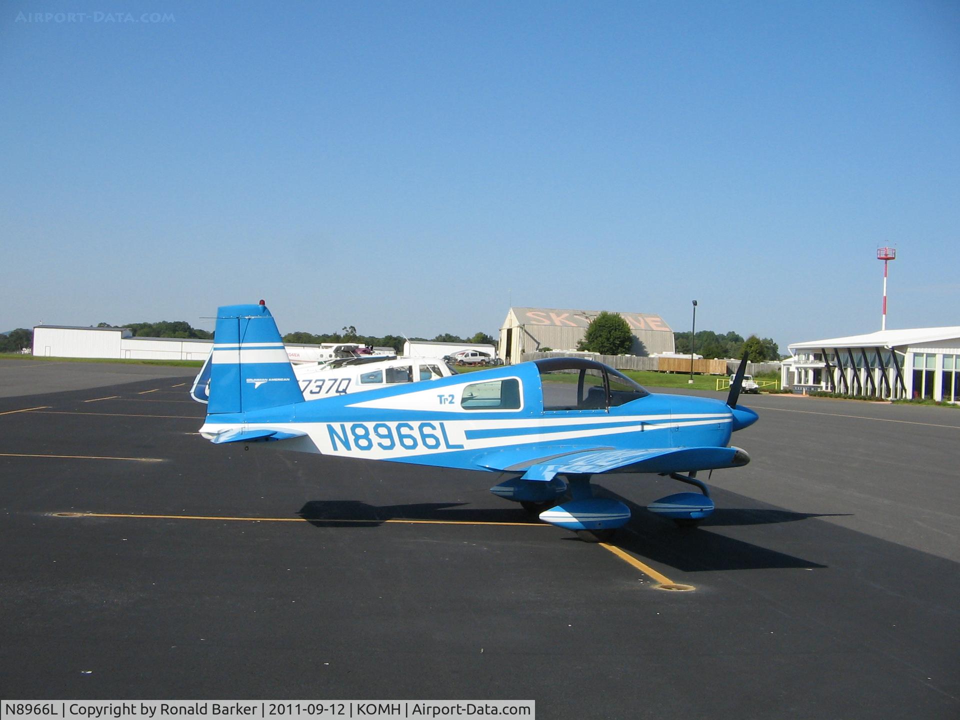 N8966L, 1974 Grumman American AA-1B Trainer C/N AA1B-0416, Orange